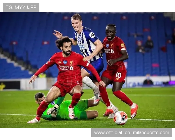 利物浦决策突破：边路抢点与穿插演练的全新战略